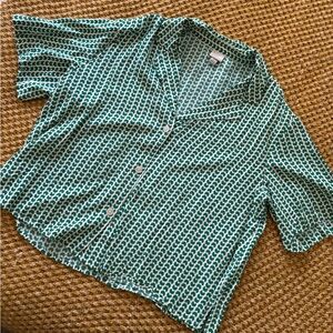 A NEW DAY Retro button up shirt with green crescent design